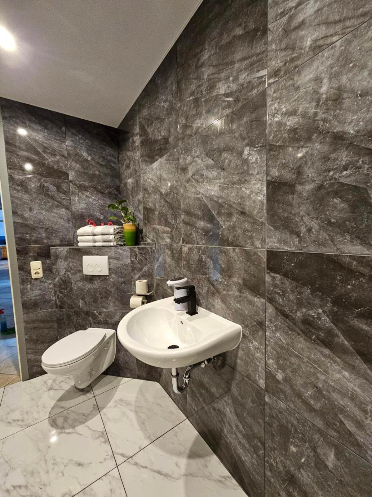Kompfort Business Apartment Wertheim Εξωτερικό φωτογραφία